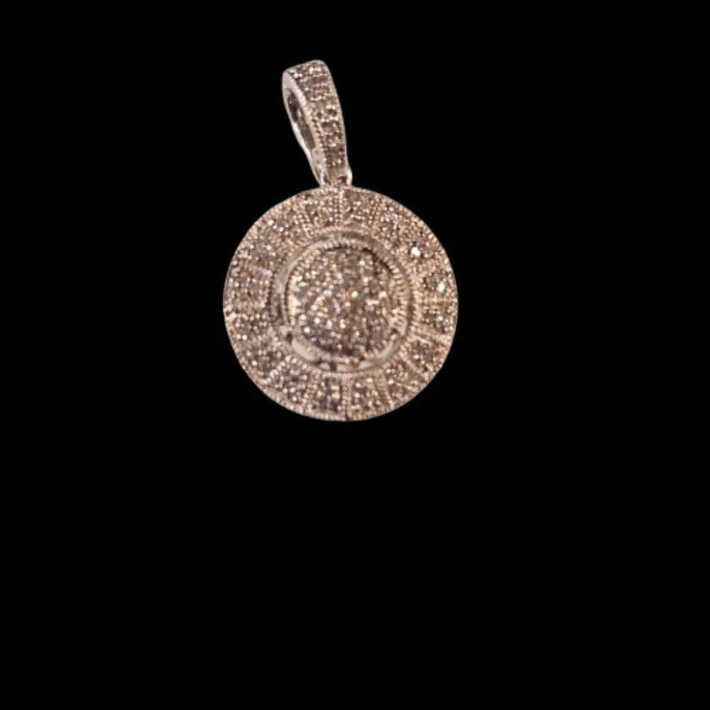 LESLIE 925 Sterling Silver Pendant By Leslie Green